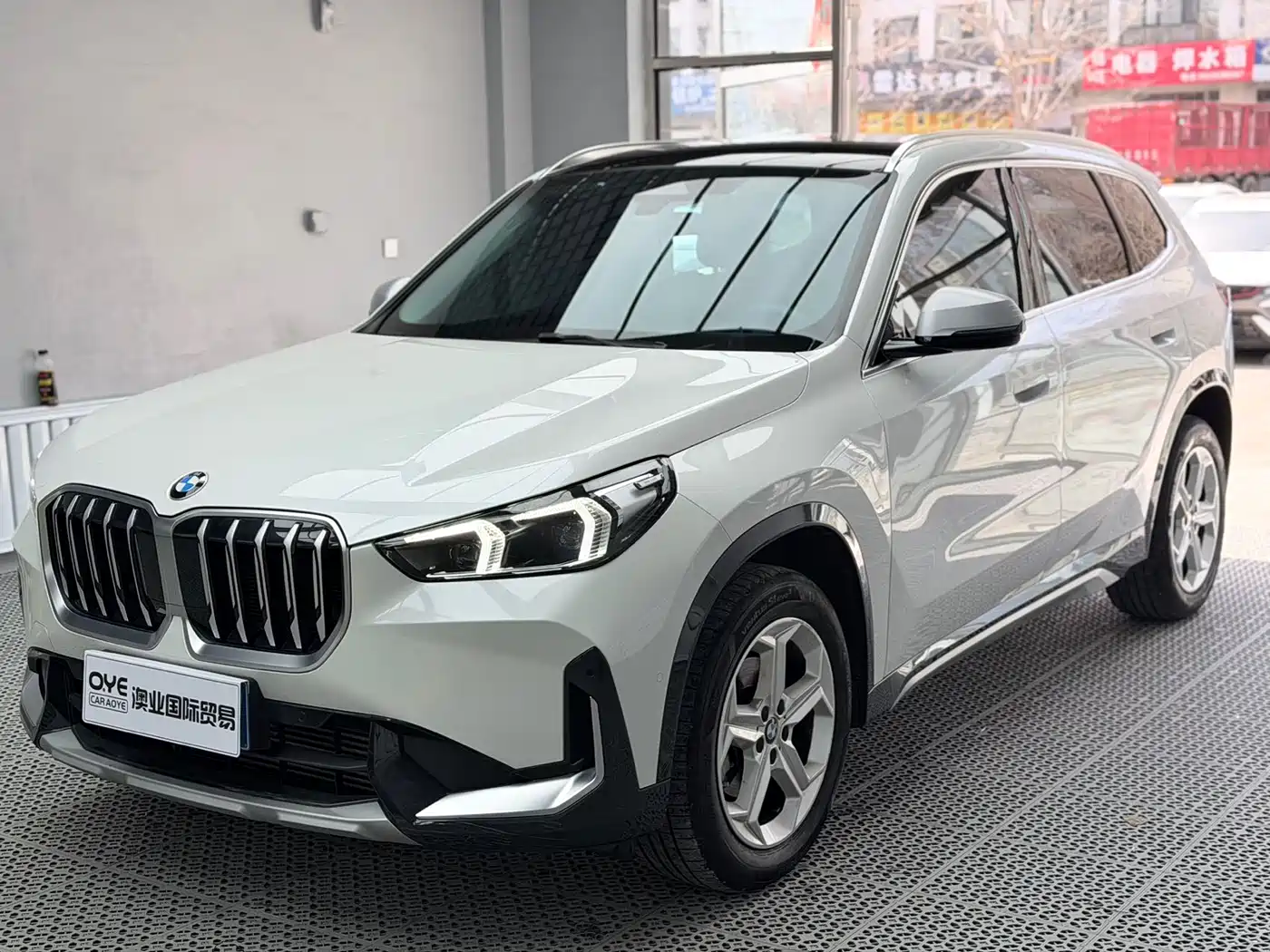 BMW X1 2023 sDrive20Li X Design Package