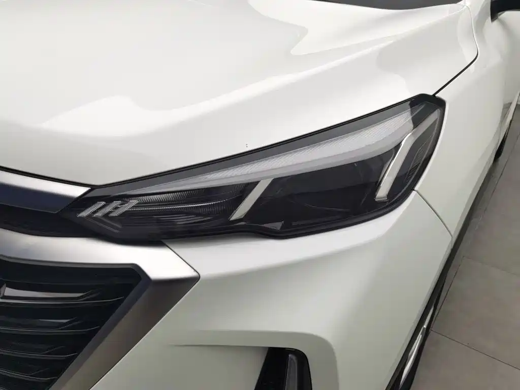 BAIC Beijing X3 2021 2019 1.5L Automatic Glory Edition