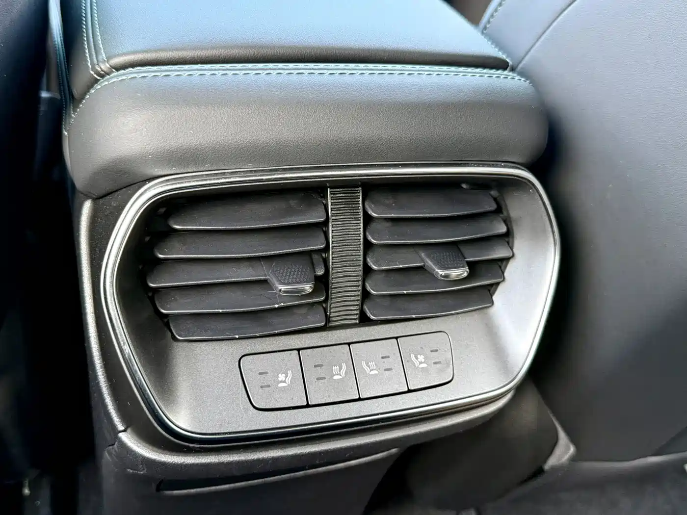BYD Sealion 07 EV 2024 610 Intelligent Navigation Edition фото 14