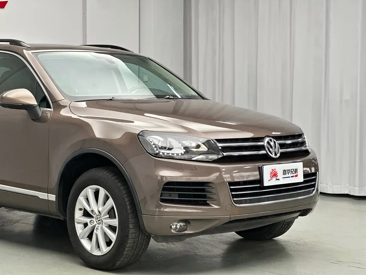 Volkswagen Touareg 2011 3.0TSI Premium фото 6