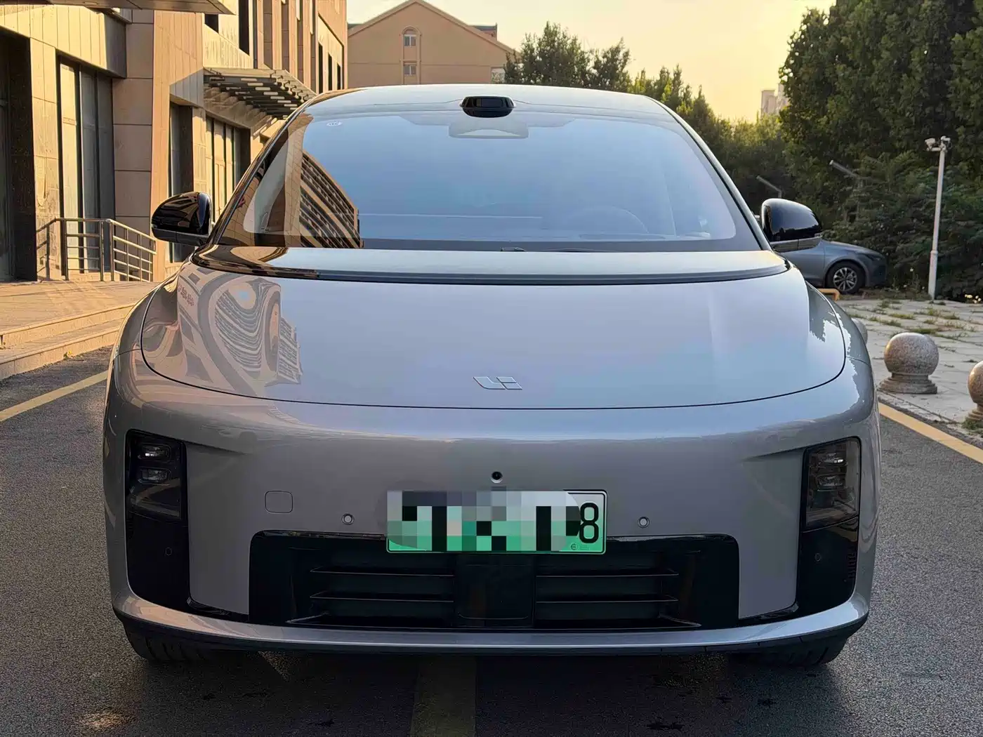 Li Auto Li i8 2026 2025 Standard Edition