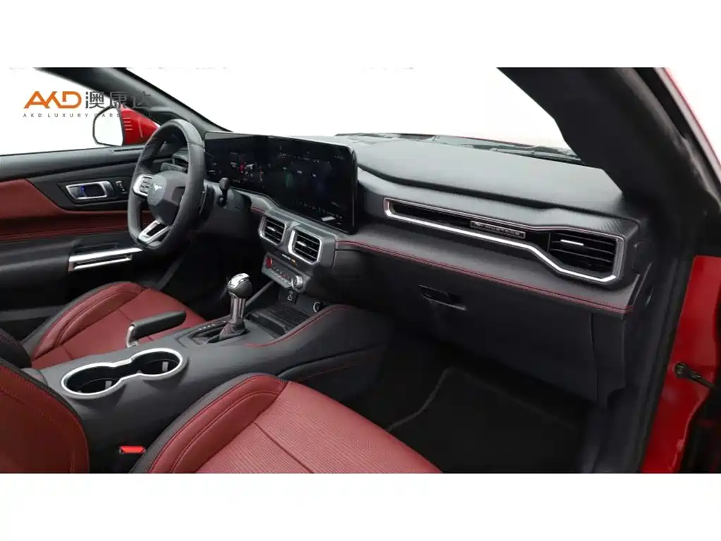 Ford Mustang 2024 2.3T EcoBoost Convertible Sport Edition фото 6