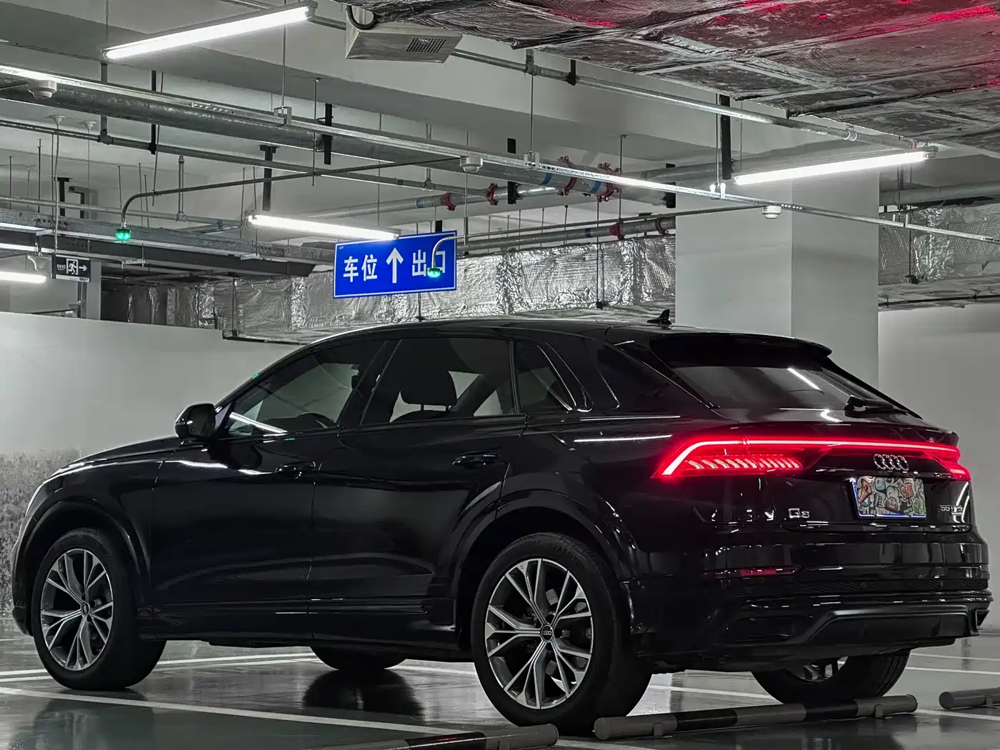 Audi Q8 2021 Model 55 TFSI Luxury Dynamic фото 3