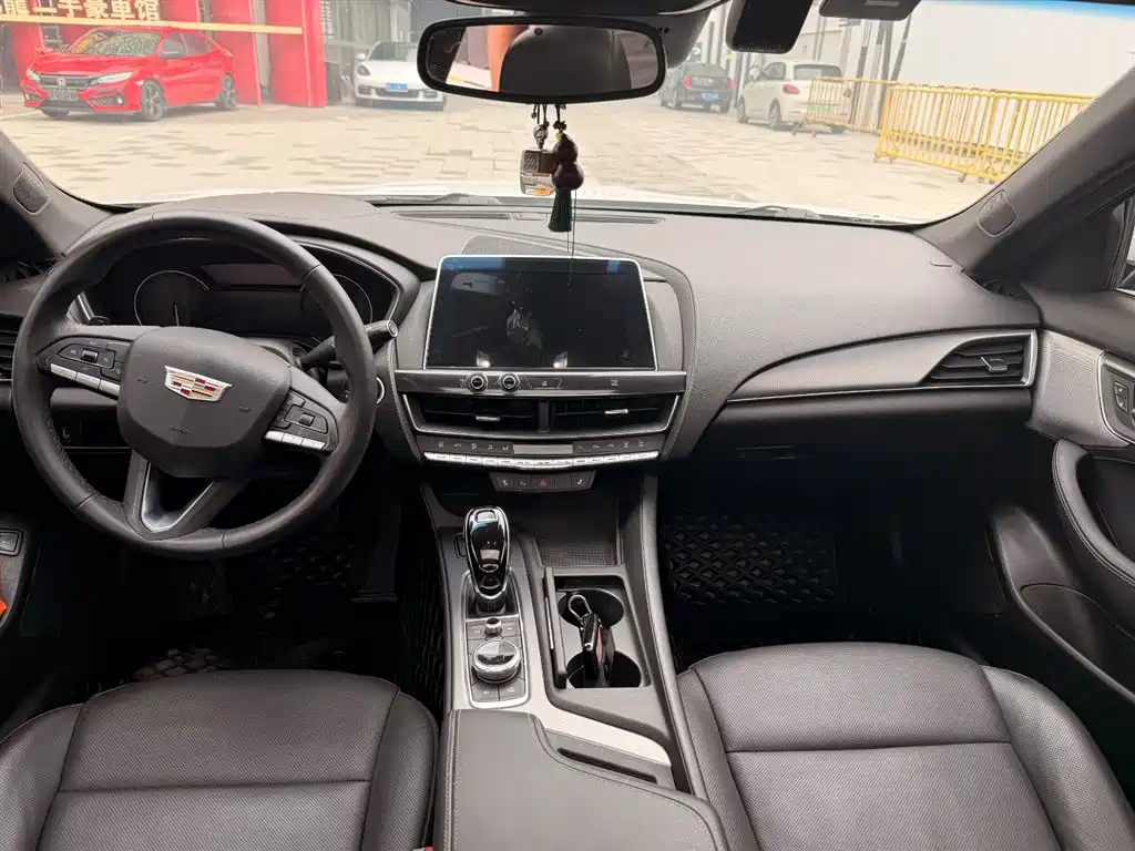 Cadillac CT5 2021 28T Luxury фото 4
