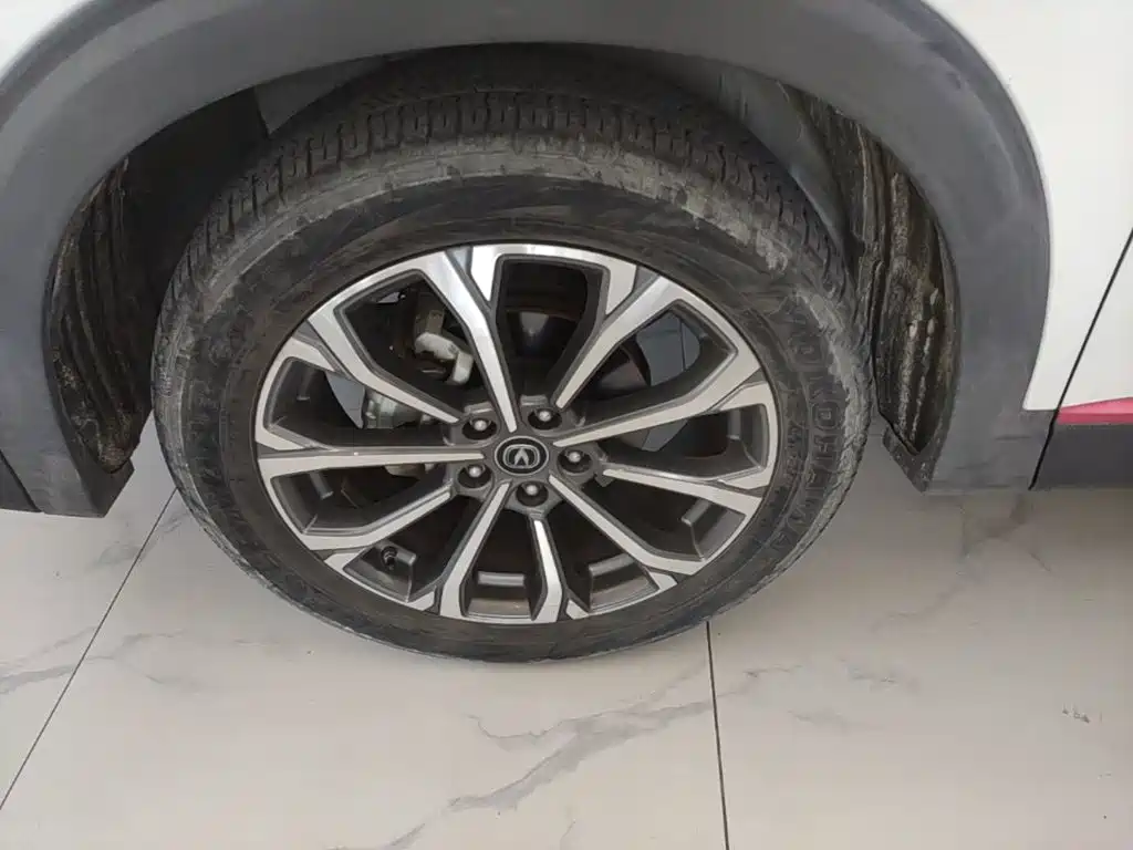 Changan CS85 COUPE 2021 2021 1.5T DCT Luxury
