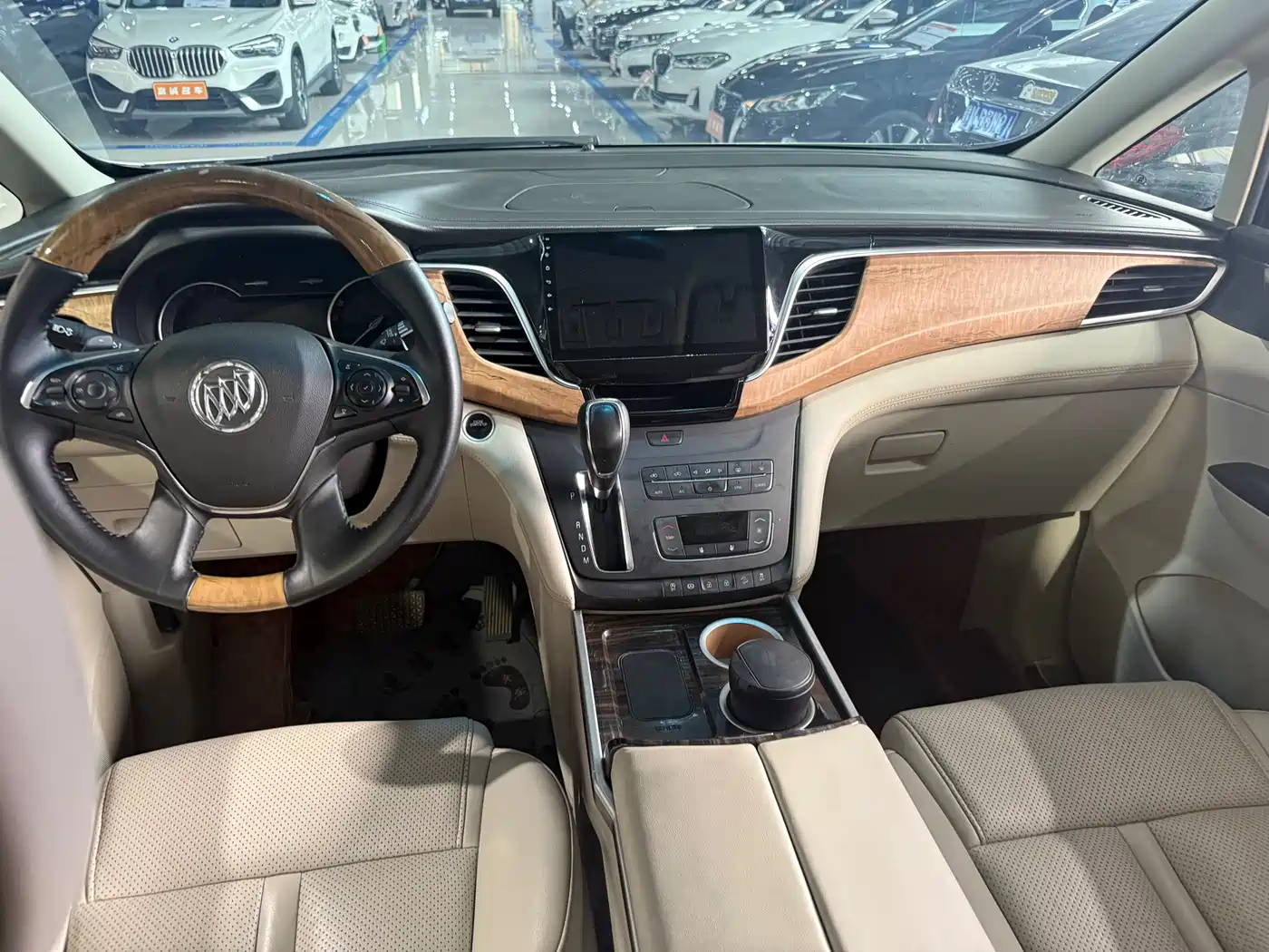 Buick GL8 2018 ES 28T Comfort Type China VI фото 5