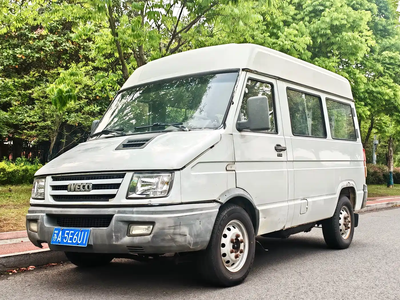 Iveco Daily 2016 2014 Model 2.5T-A35 NJ6484ACM47Z4