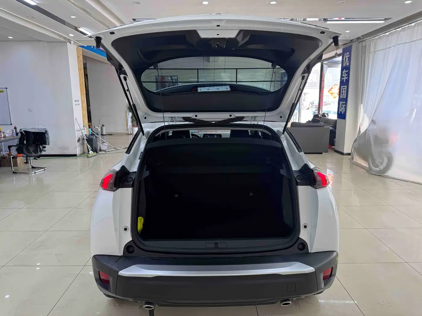 Peugeot 2008 2022 230THP THE ONE фото 19