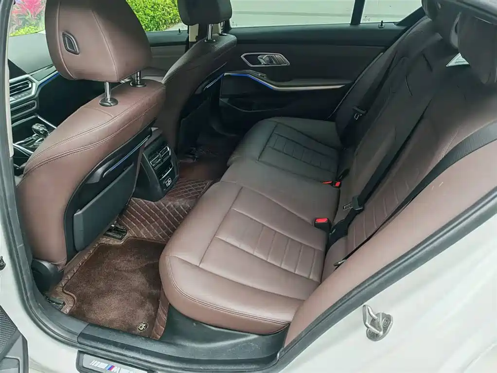 BMW 3 Series 2021 325Li M Sport Package фото 6