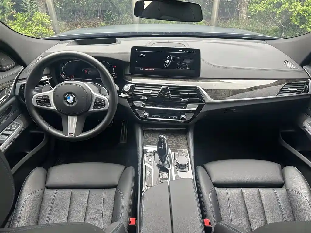 BMW 6 SERIES GT