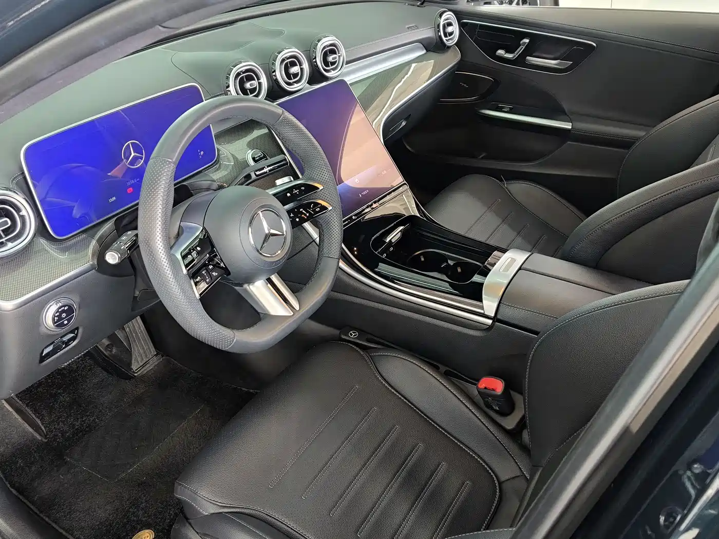 Mercedes-Benz C-Class 2023 Facelift C 260 L Sport Edition фото 7