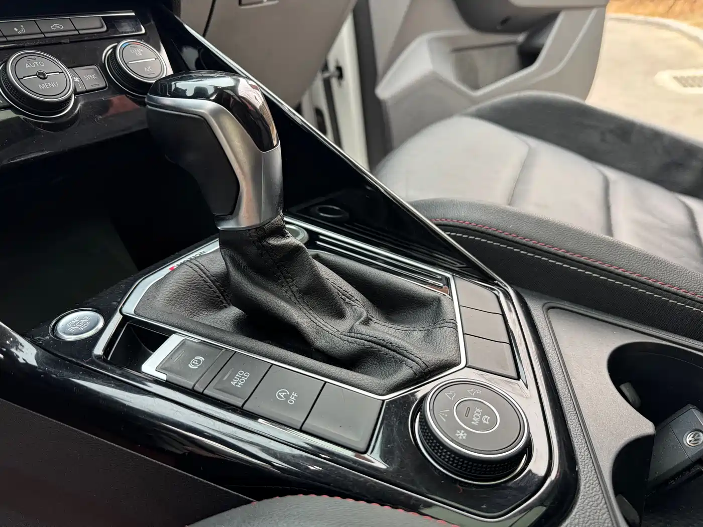 Volkswagen Tayron 2019 330TSI 4WD Luxury China VI фото 7