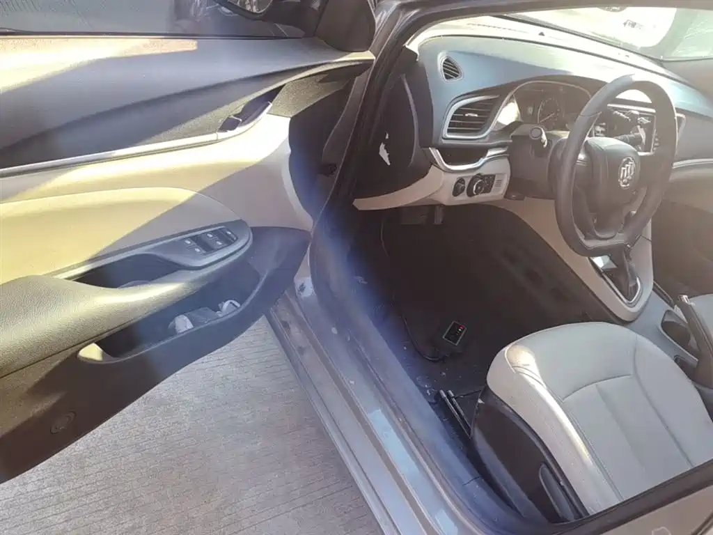 Buick Excelle 2021 Exemplar 1.5L Auto Elite фото 16