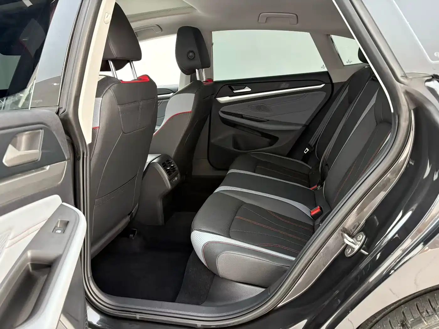 Volkswagen Lamando, миниатюра 5