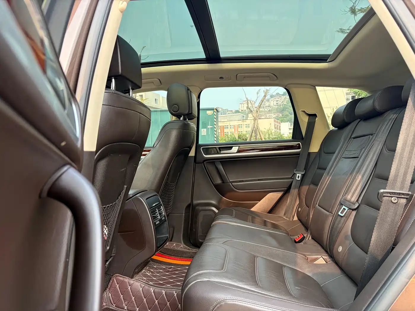 Volkswagen Touareg 2014 3.0TSI New Edge Edition фото 9