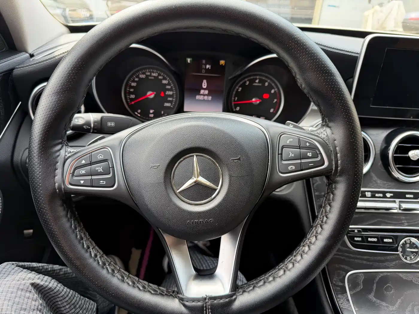Mercedes-Benz C-Class 2016 C 180 L Sport фото 13