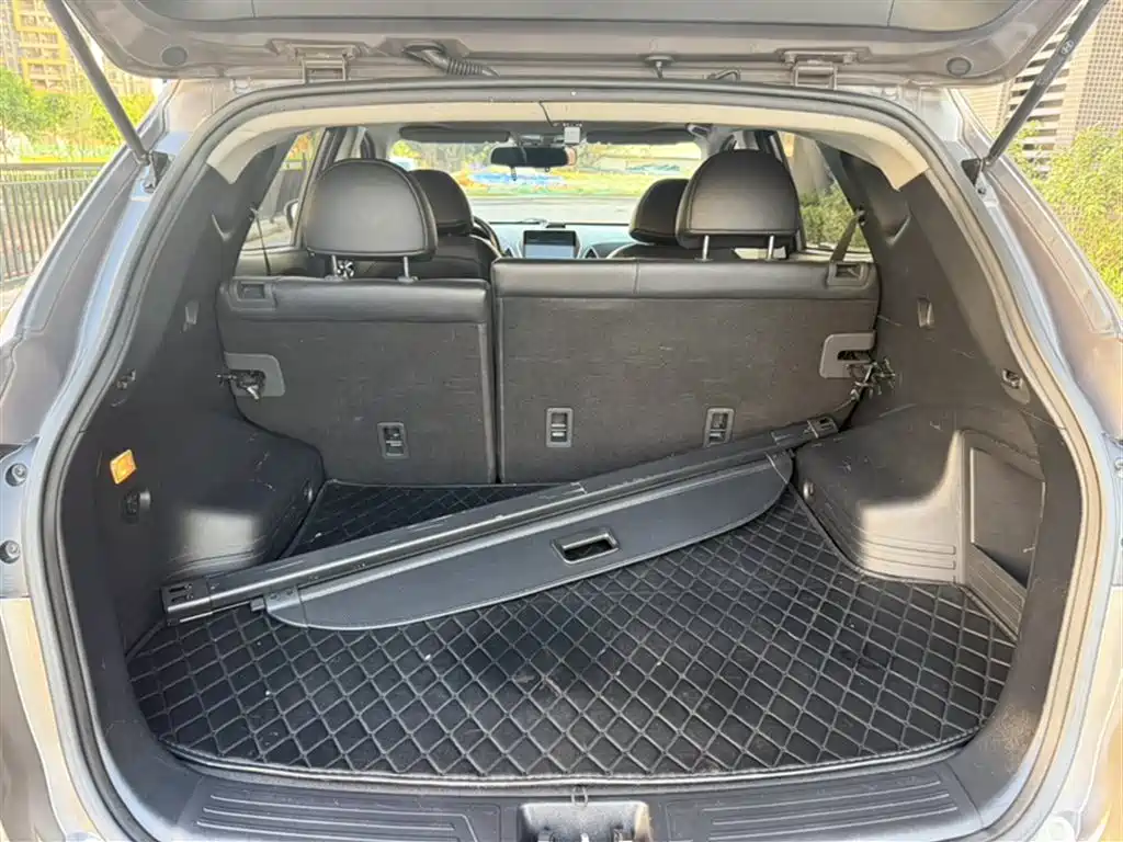 Hyundai Beijing Hyundai ix35 2015 2.0L Automatic 2WD Smart China V фото 10
