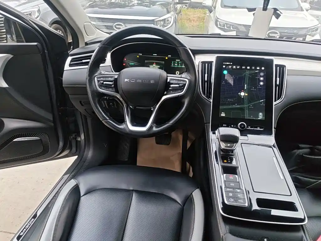 Photo 13 - Roewe i6 MAX EV