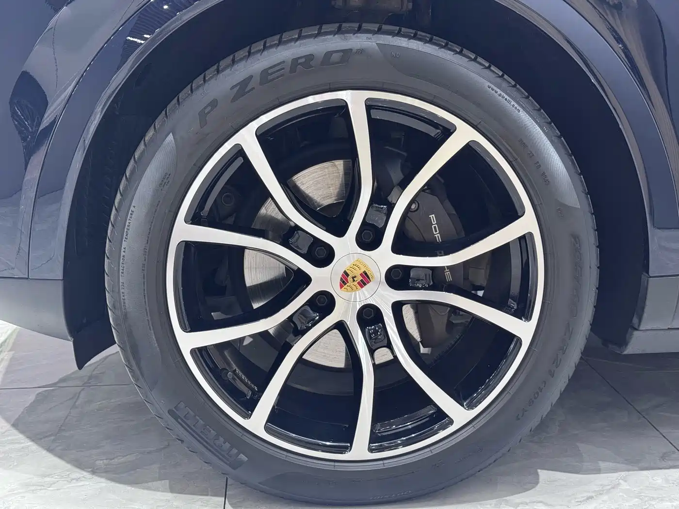 Porsche Cayenne 2023 Cayenne 3.0T Platinum Edition фото 13