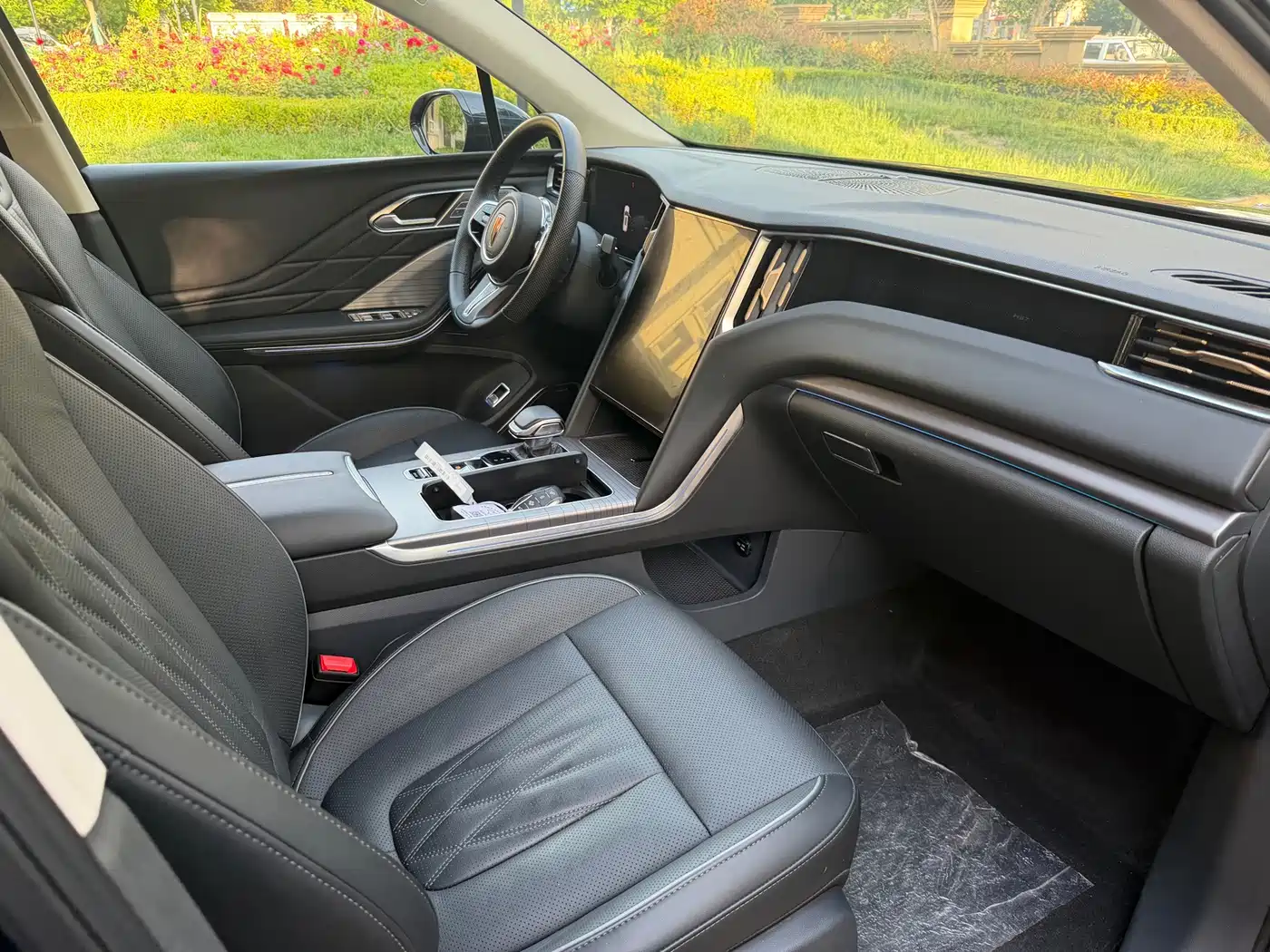 Hongqi HS7 PHEV 2024 2024 2.0T PHEV 4WD Flagship Edition 6-seater