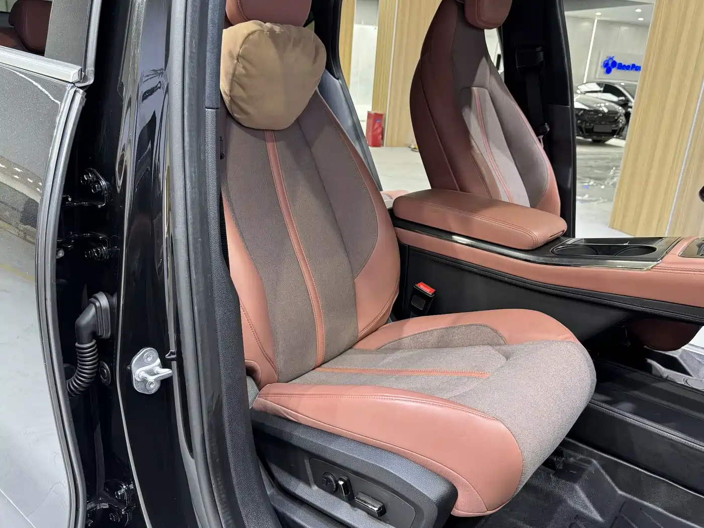 NIO EC6 2022 2022 75kWh Sport Edition