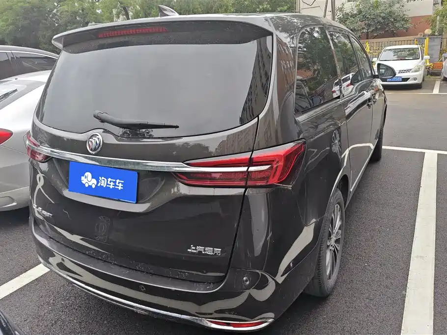 Buick GL8 2022 Land Business Class 652T Luxury фото 3