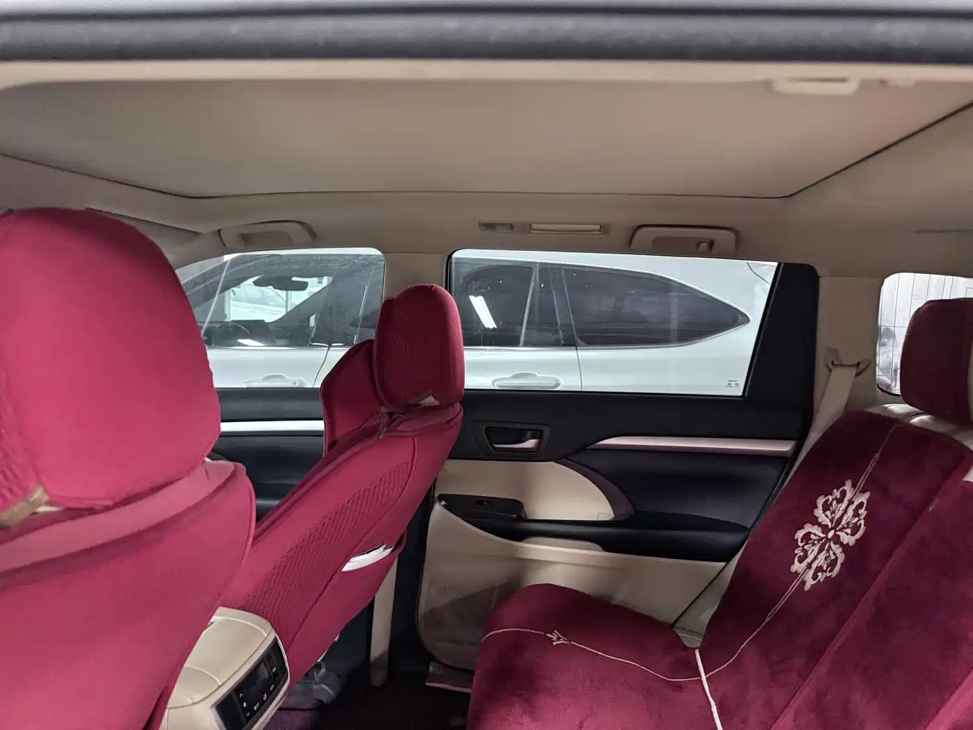 Toyota Highlander 2017 2.0T 4WD Premium 7-Seater фото 11