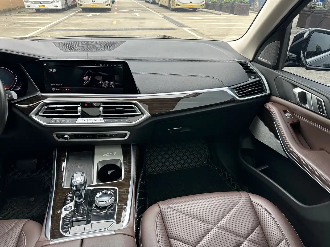BMW X5 2022 xDrive 30Li Premium M Sport Package фото 12