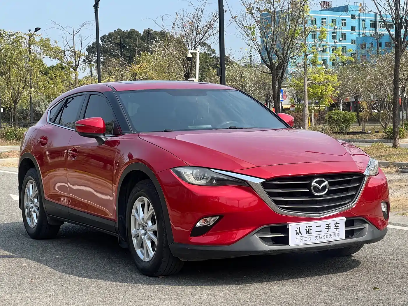 Фото 3 - Mazda CX-4