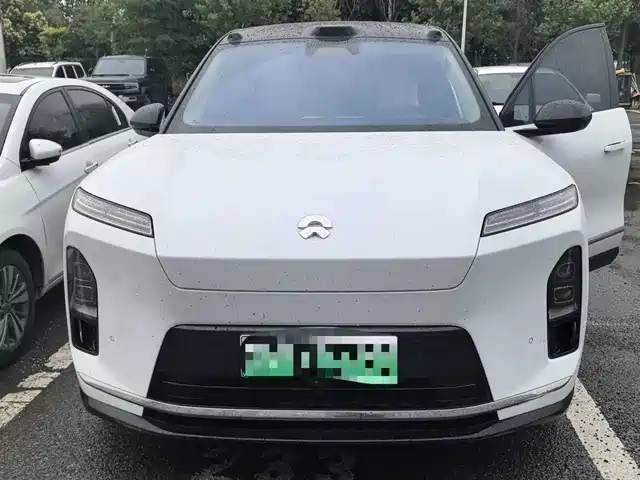 NIO ES8 2025 Base Model