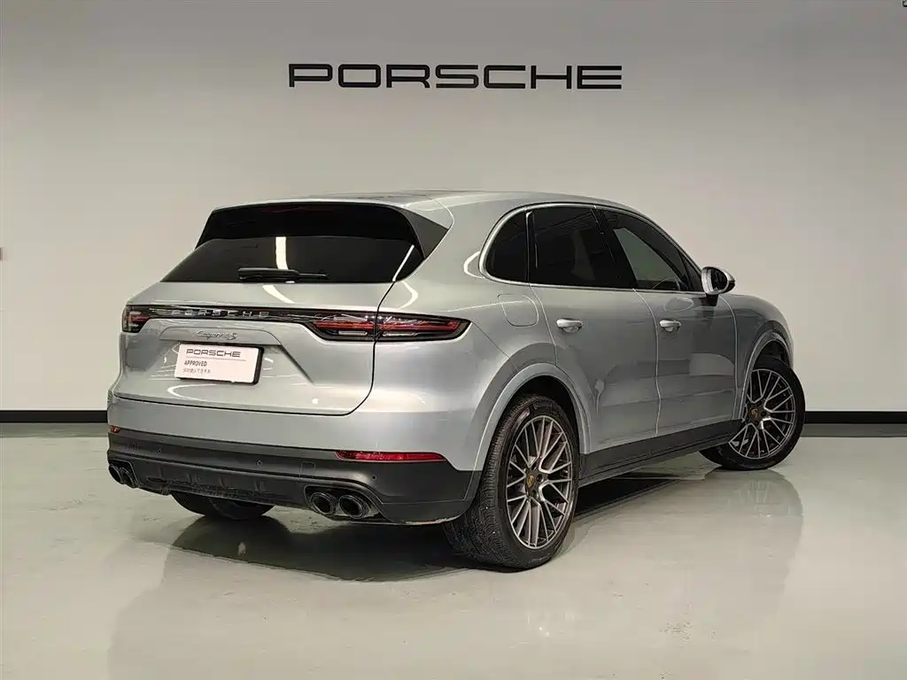 Porsche Cayenne 2022 Cayenne 3.0T Platinum Edition фото 6