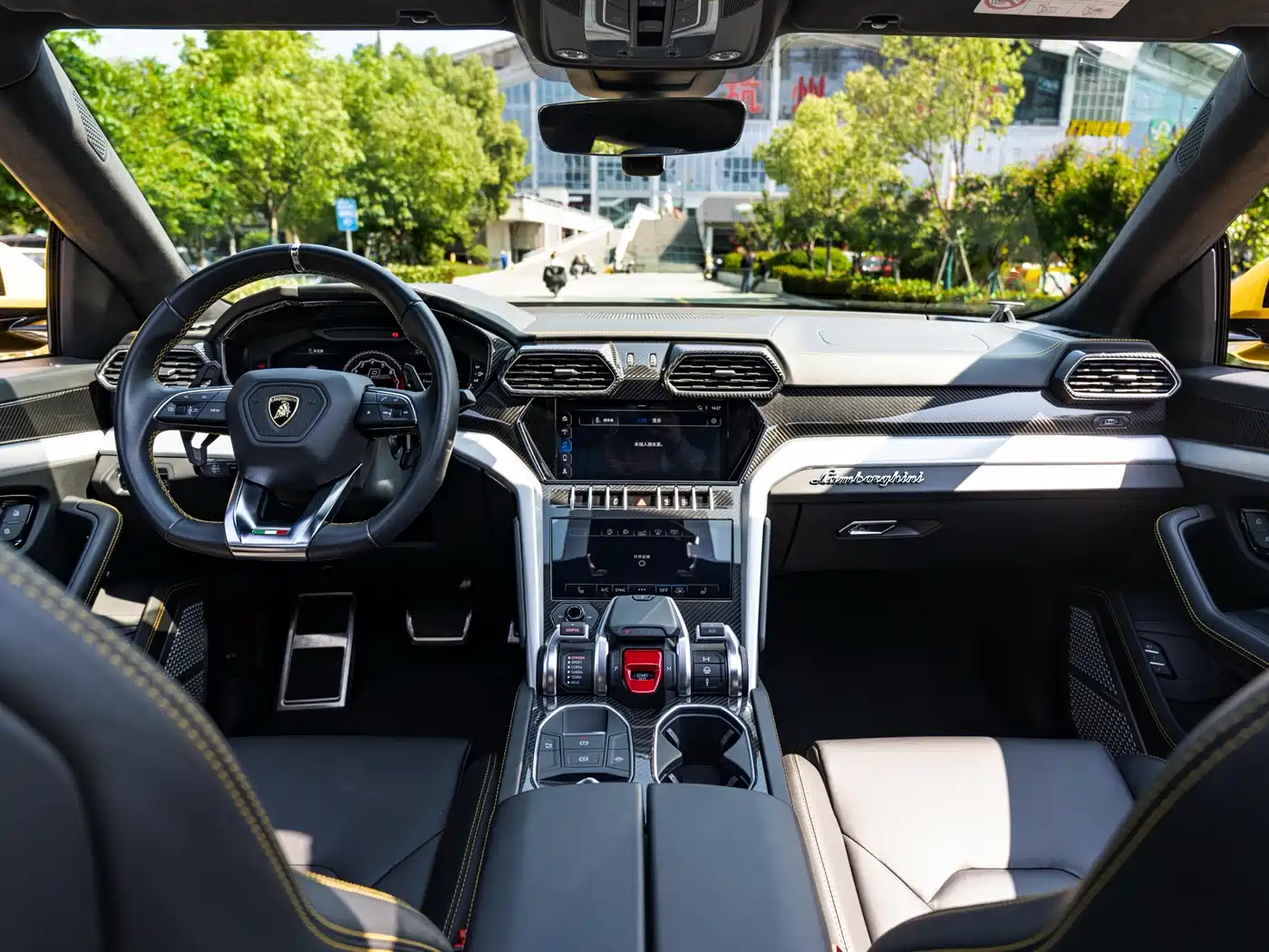 Lamborghini Urus 2018 4.0T V8 фото 5