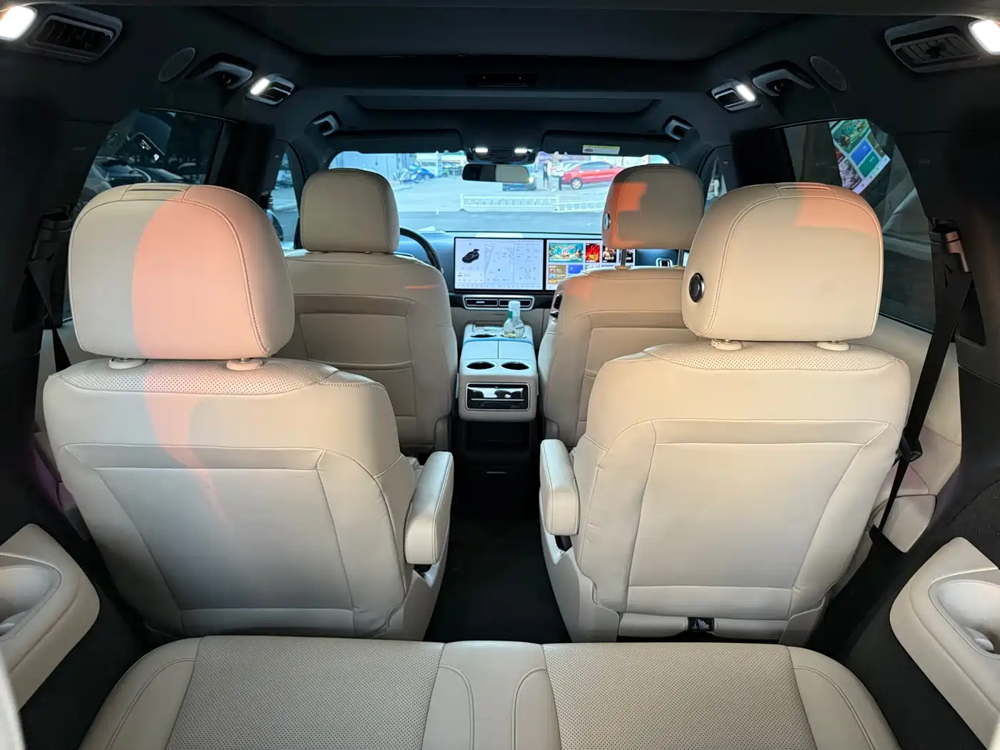 Li Auto Li L8 2023 Pro фото 13