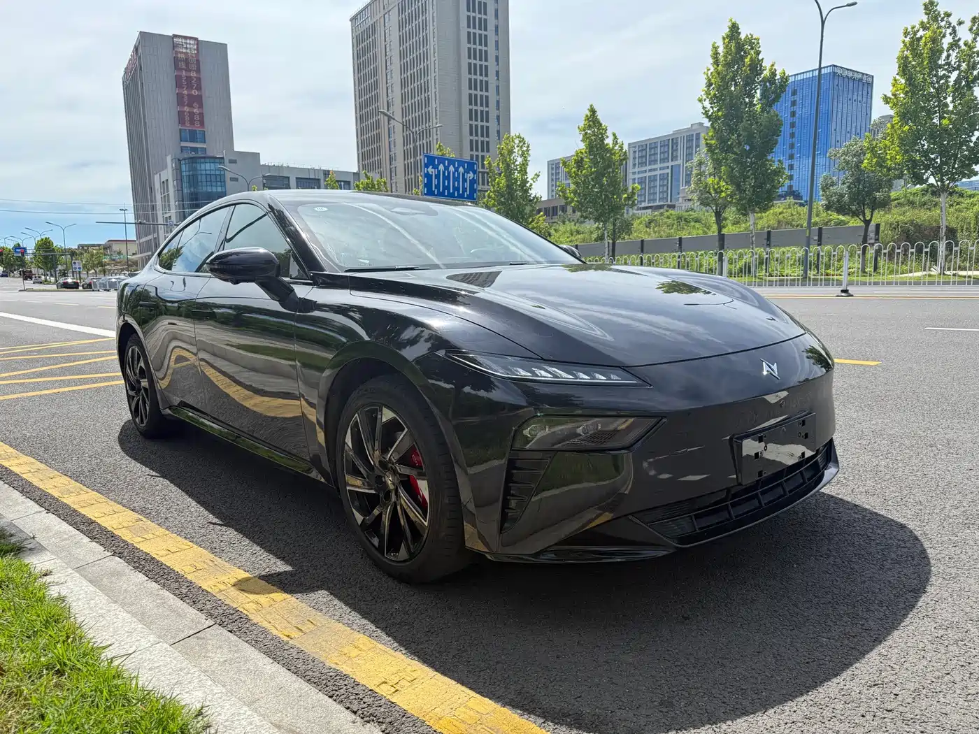 Dongfeng Yipai eπ007 2024 2024 Model 200Pro Range Extender Version