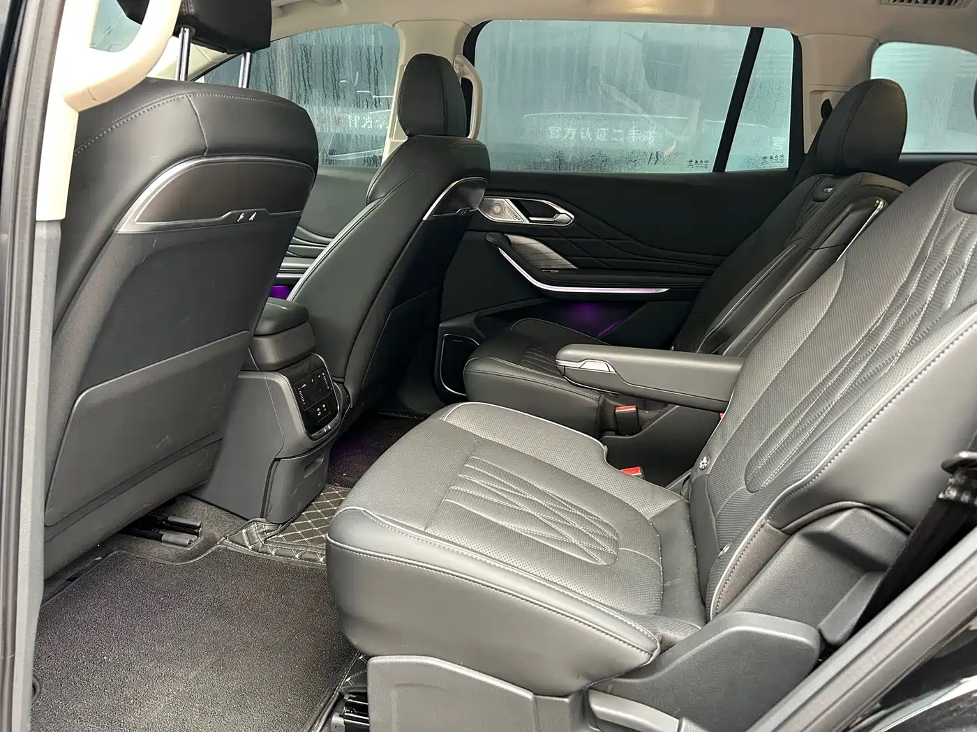 Hongqi HS7 PHEV 2024 2024 2.0T PHEV 4WD Flagship Edition 6-seater