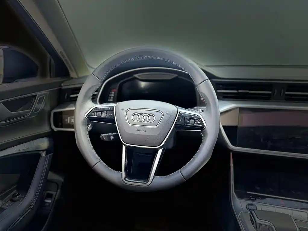 AUDI A6 (IMPORT)