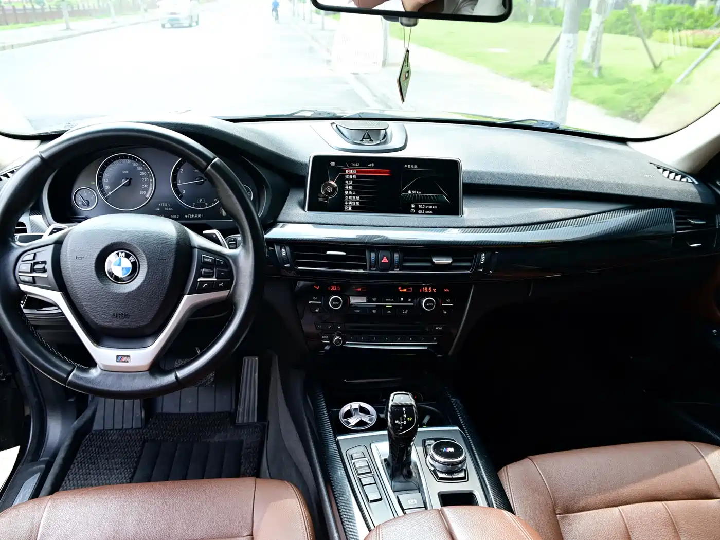 BMW X5 (Import) фото 19