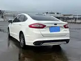 Фото 4 - Ford Mondeo