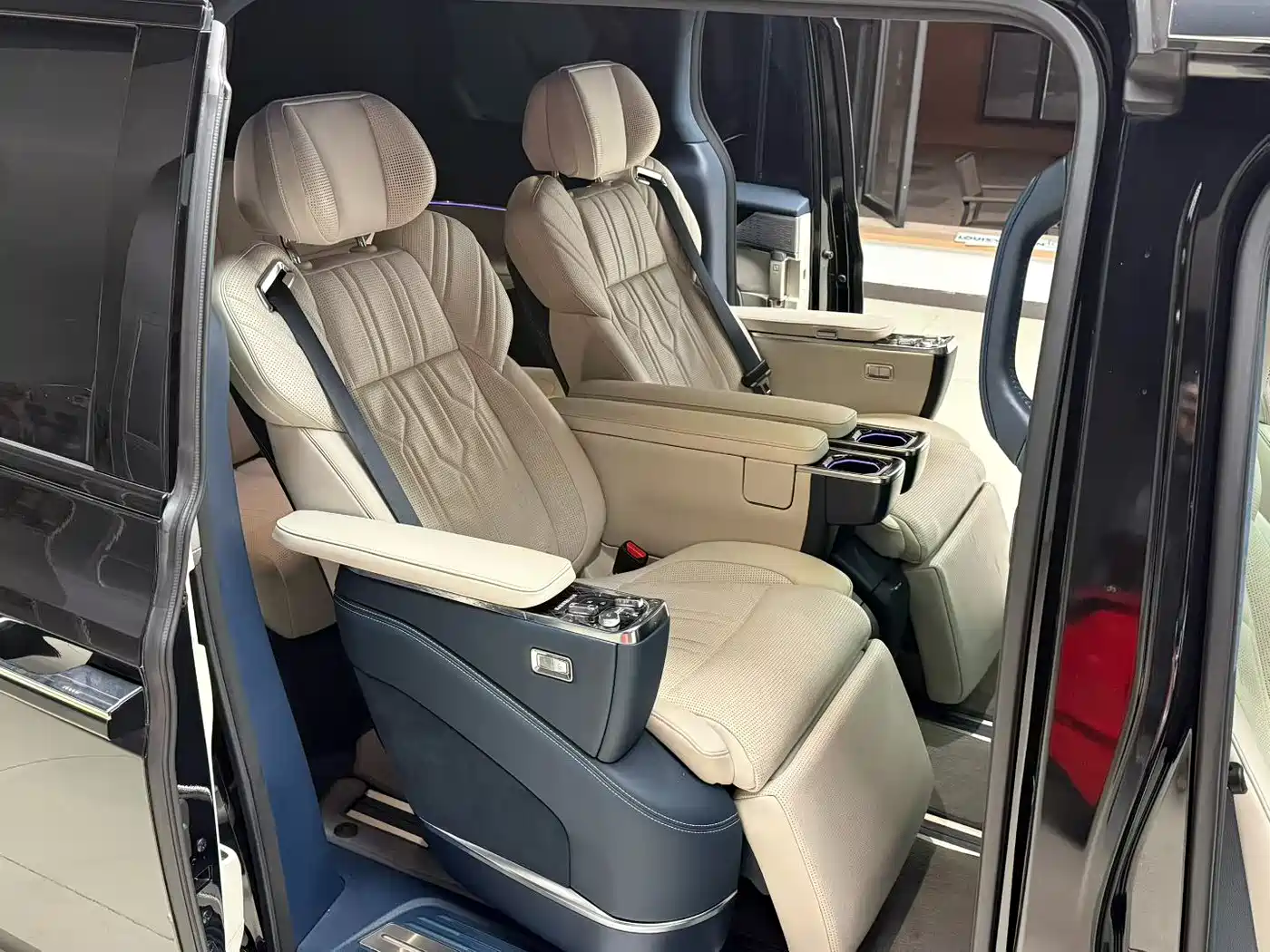 ZEEKR EXTREME KRYPTON 009