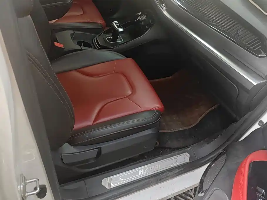 Haval H2s 2018 2018 Red Label 1.5T DCT Luxury Model