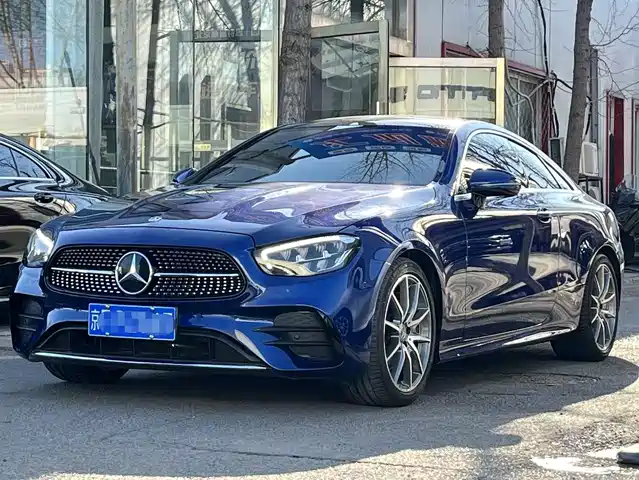 MERCEDES-BENZ E CLASS