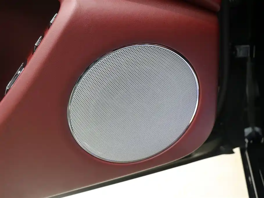 BENTLEY FLYING SPUR PLUG IN HYBRID