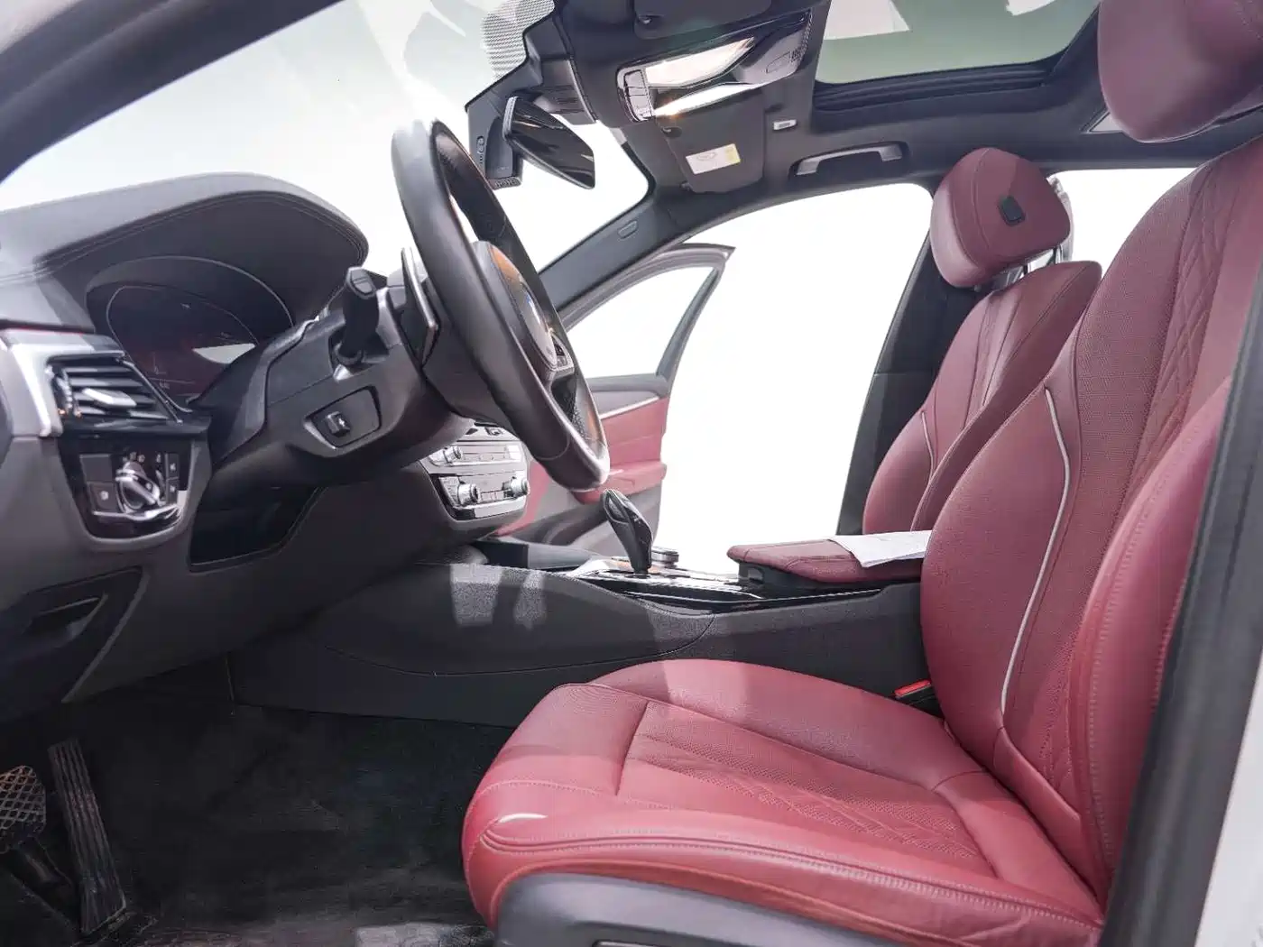 BMW 5 Series 2022 Facelift 530Li Leading M Sport Package фото 23