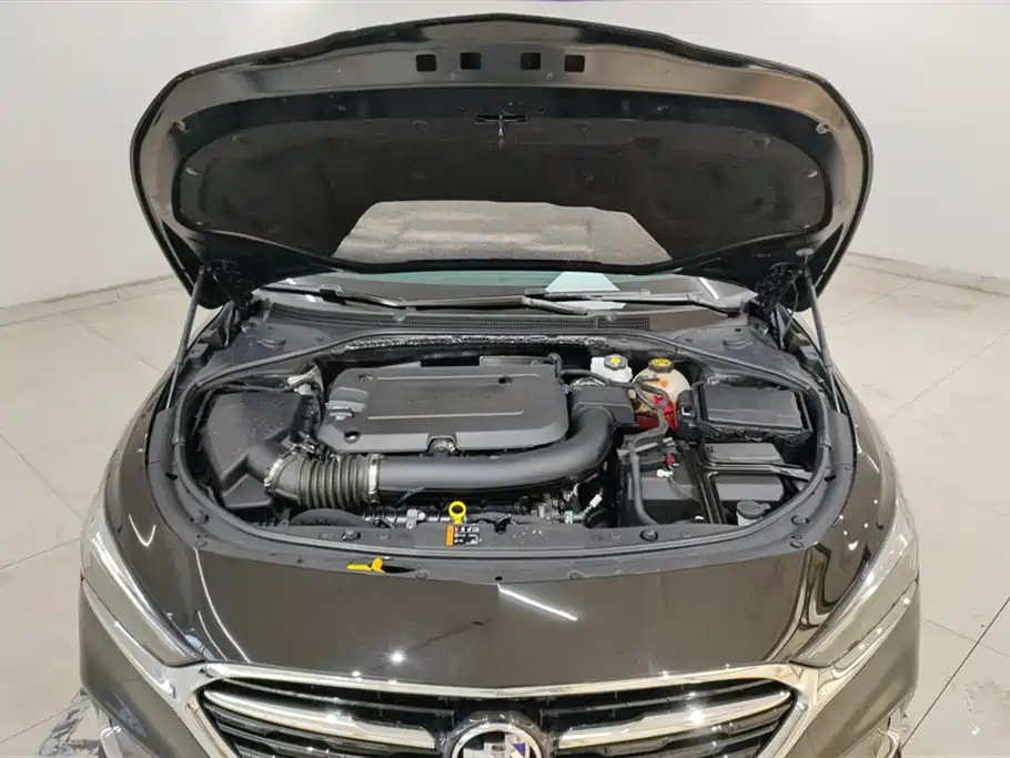 Buick LaCrosse 2022 652T Luxury фото 10