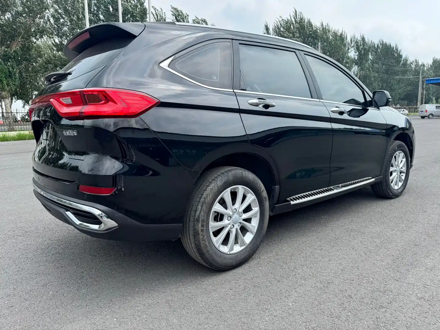 Photo 4 - Haval M6