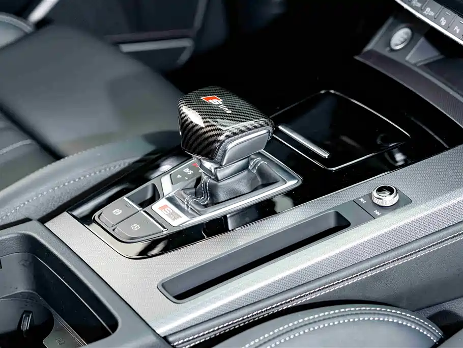 Audi Q5L 2025 45 TFSI Luxury Dynamic фото 19