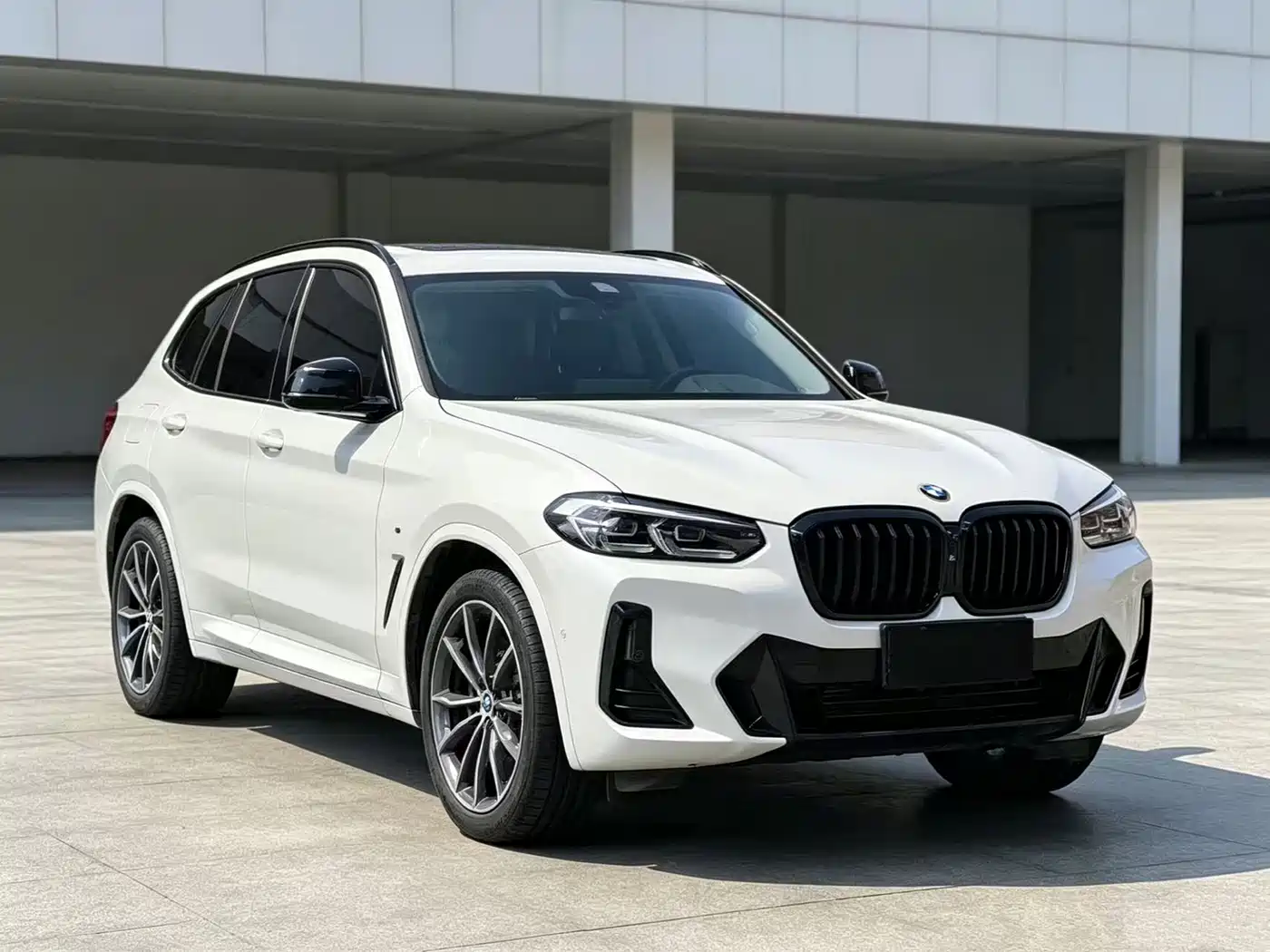 BMW X3 2023 xDrive30i Leading M Night Package фото 3