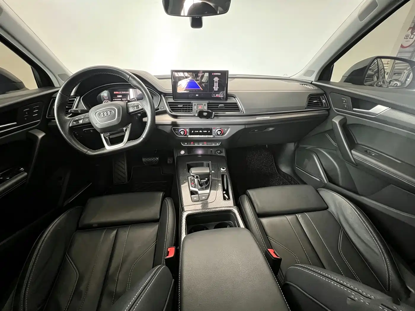Audi Q5L 2022 45T Luxury Dynamic фото 8
