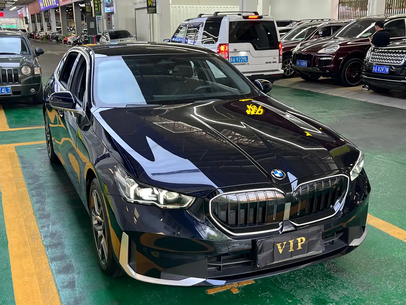 BMW 5-SERIES