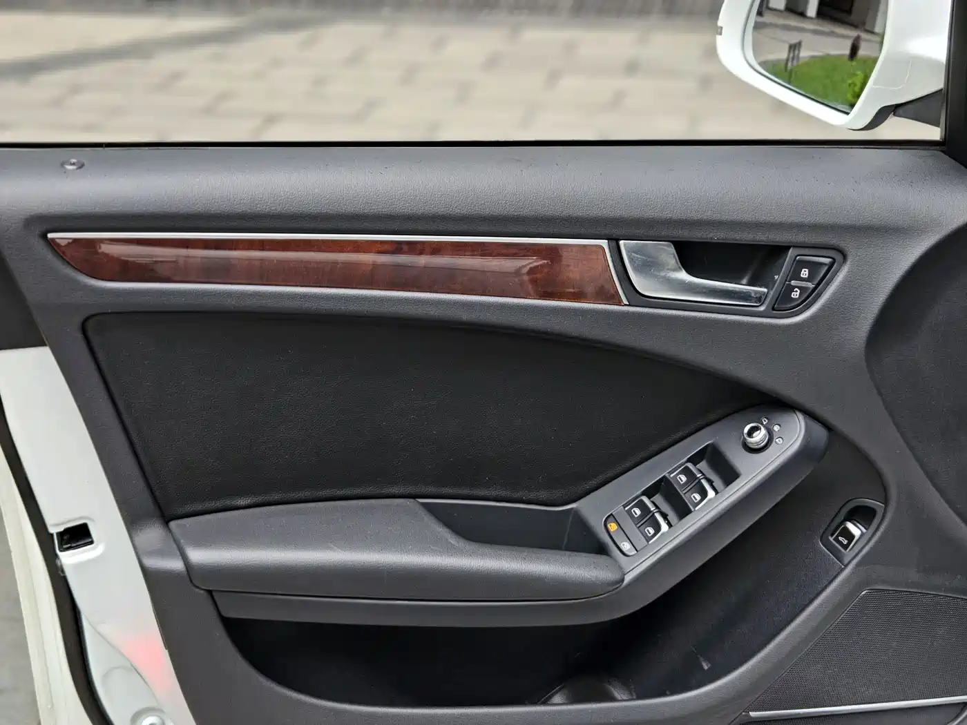 Audi A4L 2013 35 TFSI Automatic Comfort фото 21